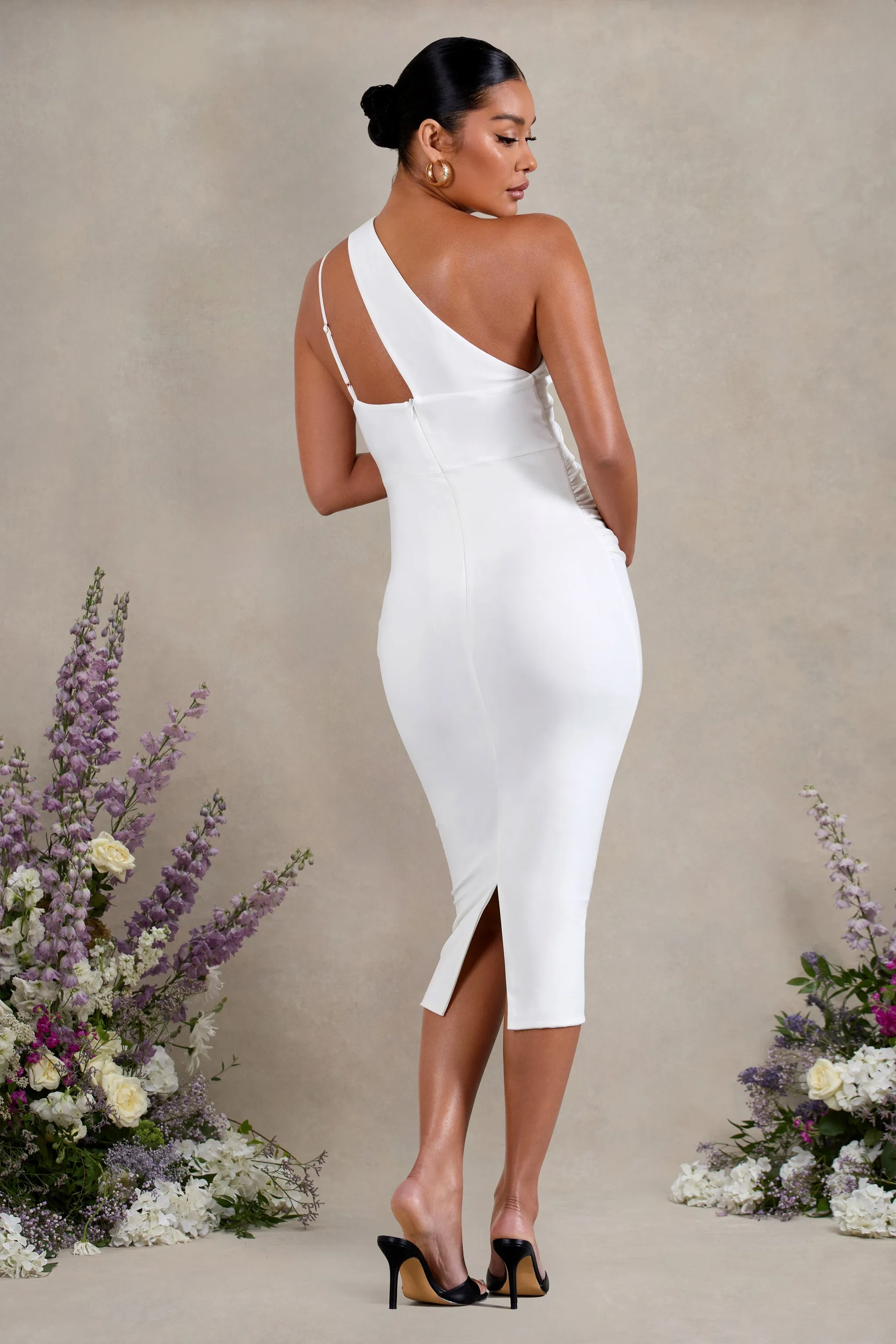 Abigail | Robe mi-longue de maternité blanche  asymétrique